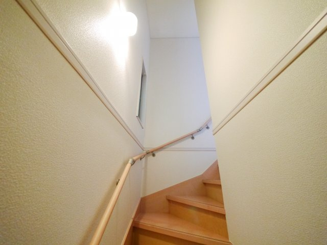 東金市滝　中古戸建の内装|平成27年3月築内外装リフォーム済み（令和4年8月）都市ガス上下水車駐車2台可東金インター車約2分