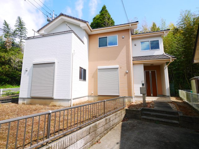 東金市滝　中古戸建