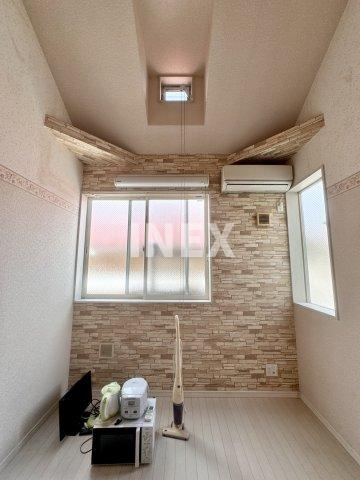 ユナイト金沢八景セシル・パウエルの居間・リビング