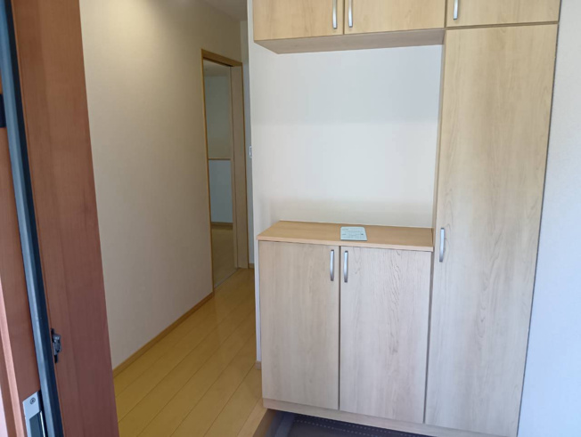 【玄関】 | 清水町徳倉2622番 新築建売分譲住宅 建物＋土地 TW06136 | 清水町徳倉　A号棟　玄関　※令和8年8月6日撮影