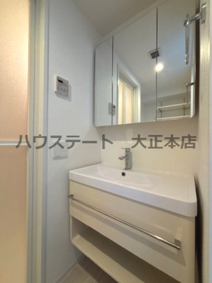 【独立洗面台】 | セレニテフラン難波 仲介手数料無料