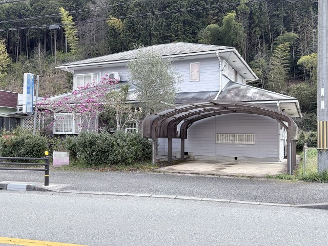 丹波市柏原町鴨野の中古一戸建の外観