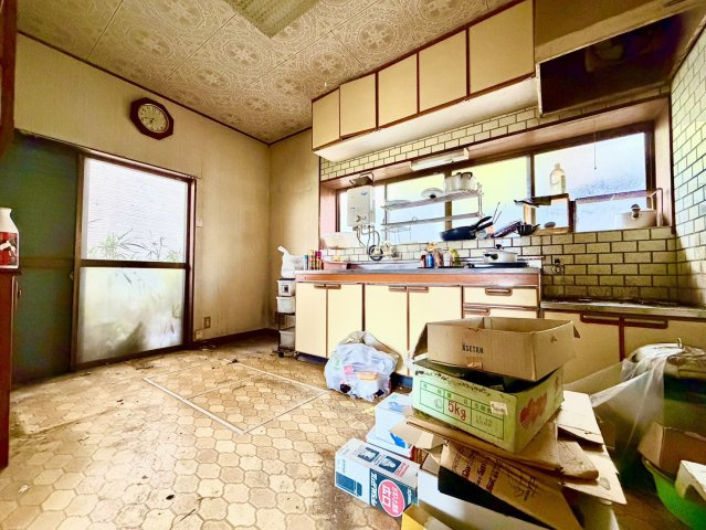 古河市茶屋新田中古戸建のキッチン