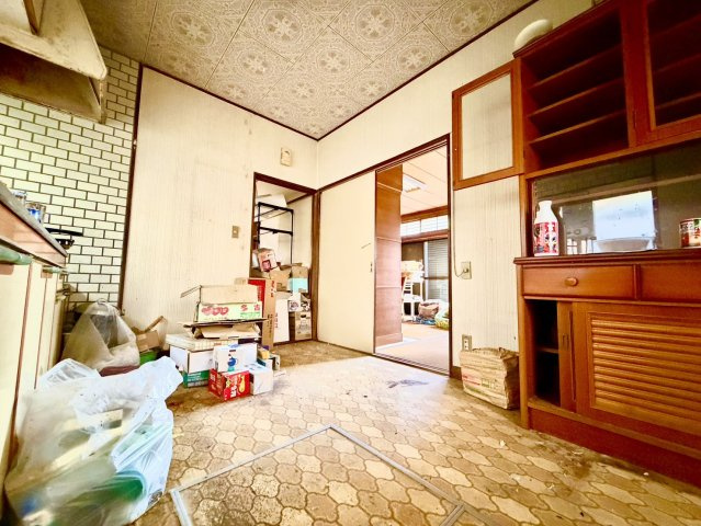 古河市茶屋新田中古戸建のキッチン