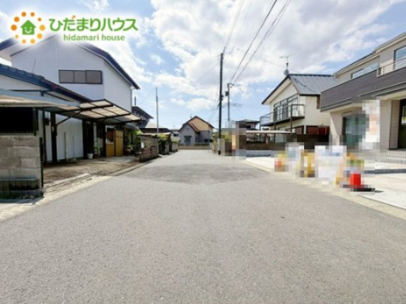 【前面道路含む現地写真】 | 水戸市笠原町974番　新築戸建　A号棟 | 落ち着いた住環境が魅力的です☆