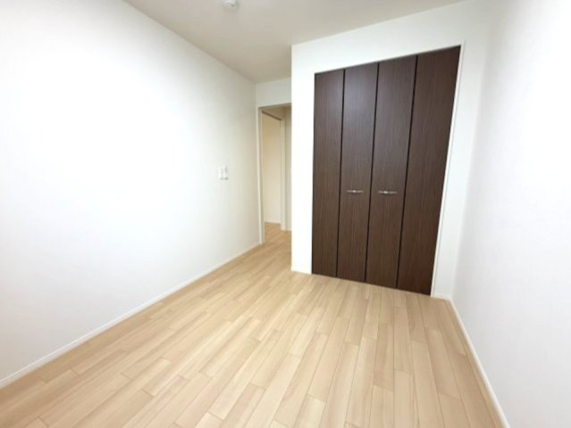 三谷川ビルの洋室
