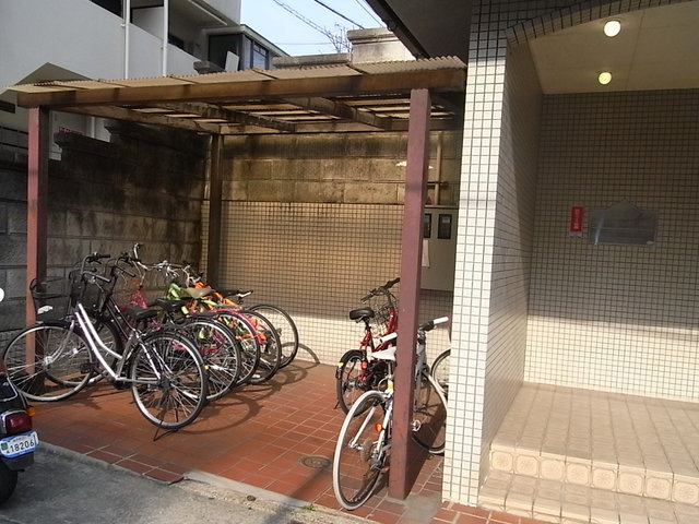 グランディア王子駅前のその他