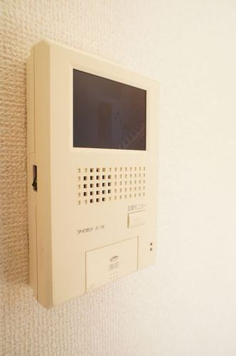 グランドゥール C棟のセキュリティ|モニター付きインターホン