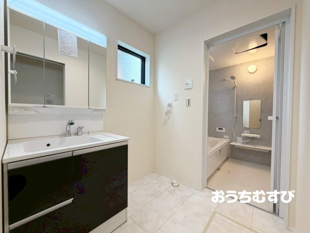 春日井市坂下町2丁目第2の独立洗面台