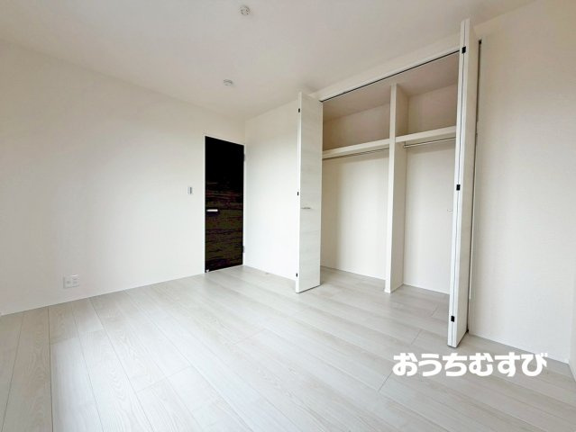 春日井市坂下町2丁目第2の洋室