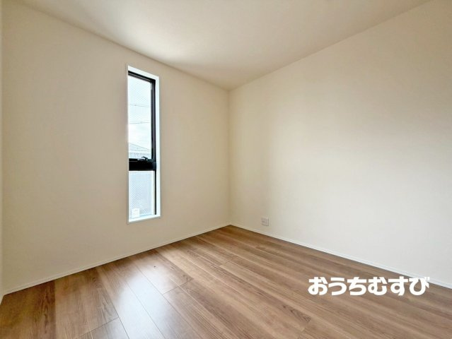春日井市坂下町2丁目第2の洋室