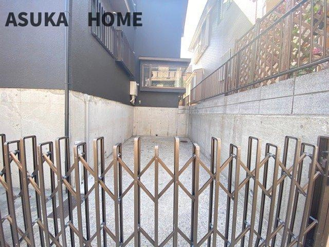 金沢区長浜戸建のその他|駐車場スペースです。
