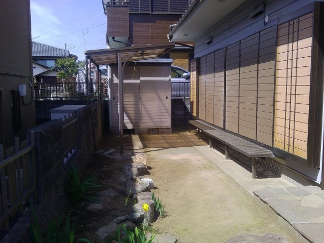 青梅市吹上の中古一戸建の庭