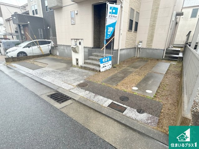 神戸市北区上津台　中古一戸建ての駐車場|駐車スペース！散水栓があるので、こまめに愛車を洗えます！