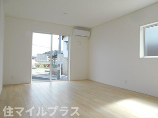 【居間・リビング】 | 白河市東釜子新築一戸建て3棟 | 居間です