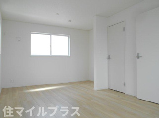 【洋室】 | 白河市東釜子新築一戸建て3棟 | 明るい洋室です