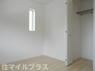 【洋室】 | 白河市東釜子新築一戸建て3棟 | 広々とした洋室です