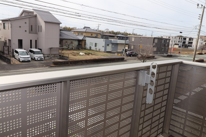 菊池郡菊陽町大字津久礼のアパートのバルコニー