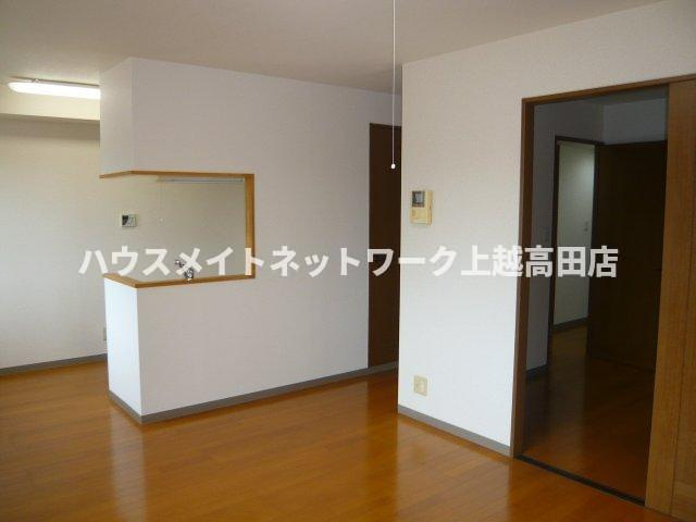 ディアコート新町の居間・リビング|ＬＤＫ14.8帖