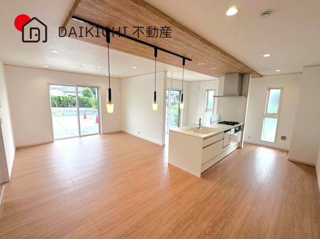 【居間・リビング】 | 行田市大字野3区画　新築戸建　全3棟　1号棟