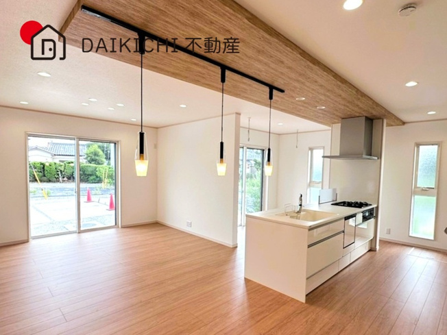 【居間・リビング】 | 行田市大字野3区画　新築戸建　全3棟　1号棟