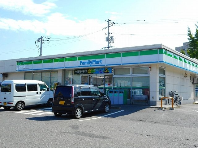 サン・ボヌ－ルの周辺|ファミリーマート笠岡市民病院前まで300m