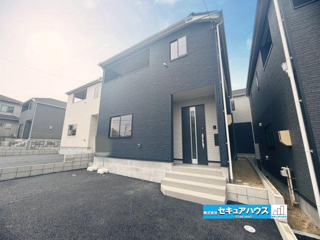 【今からご案内可能】東海市加木屋町　全7棟の外観|事前予約にて現地ご見学いただけます！お気軽にお問い合わせください♪
■株式会社　セキュアハウス■
住宅ローンに強く、知識、経験豊富なスタッフ在籍
お客様に寄り添い、ご成約後もサポート致します