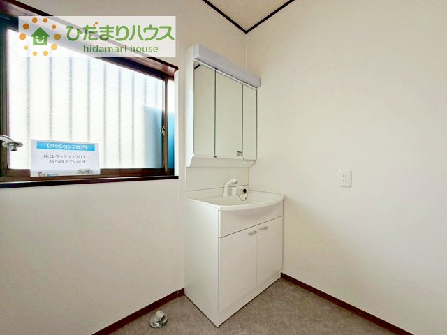 【独立洗面台】 | 桜川市青柳　中古戸建 | シンプルで使い勝手の良い独立洗面台！
