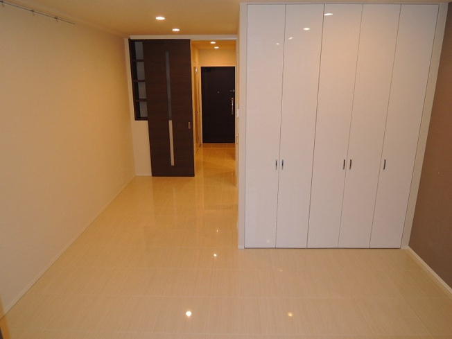 【寝室】ガリレイ新町