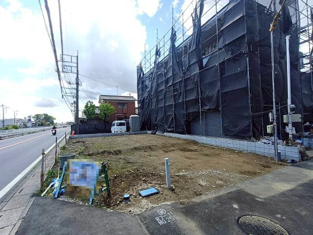 三郷市　幸房　新築戸建　全1棟の前面道路含む現地写真|前面道路含む現地写真です