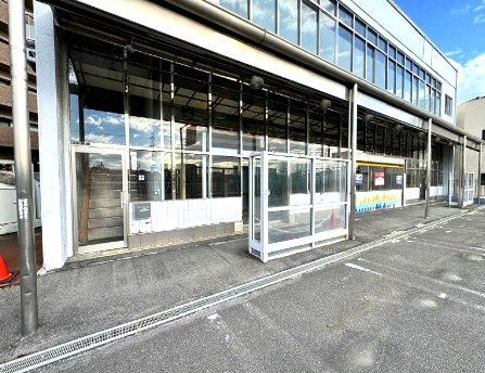 牧野下島店舗事務所の外観