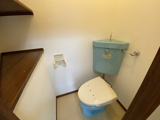 大谷貸家のトイレ