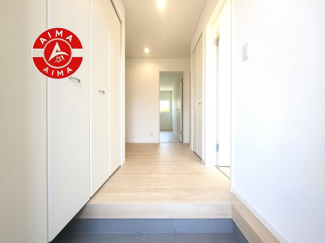 福津市津屋崎3丁目第30-2棟（2号棟）の防犯設備|二重ロックでしっかり防犯対策ができます。