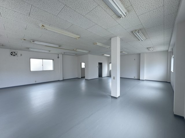 【内装】 | 宮浦５丁目貸事務所＋倉庫