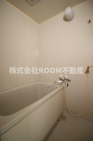 エクセレントハイツの浴室|ゆったり過ごせるお風呂です