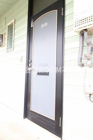エクセレントハイツの玄関|シンプルで使いやすい玄関です