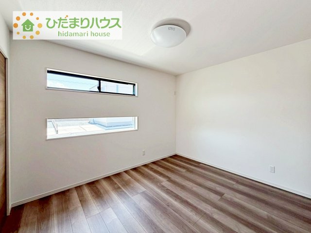 【洋室】 | 常総市本石下第1期　新築戸建　8号棟 | 木の温もりがやさしいフローリング♪