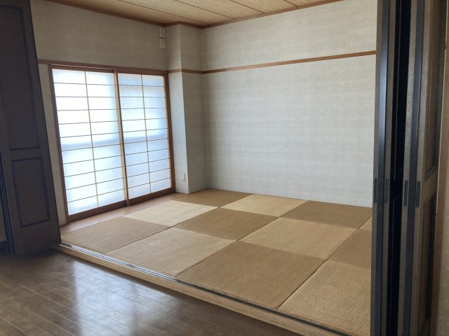 　☆ベルセゾン八事☆　５ＬＤＫ＋事務所・店舗・倉庫の和室