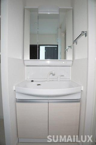 菊池郡菊陽町大字津久礼の賃貸マンションの独立洗面台