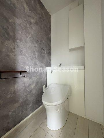 【現地画像あり】茅ヶ崎市中海岸3丁目　中古戸建　54.08平米のトイレ|２箇所トイレがあり生活に便利です。