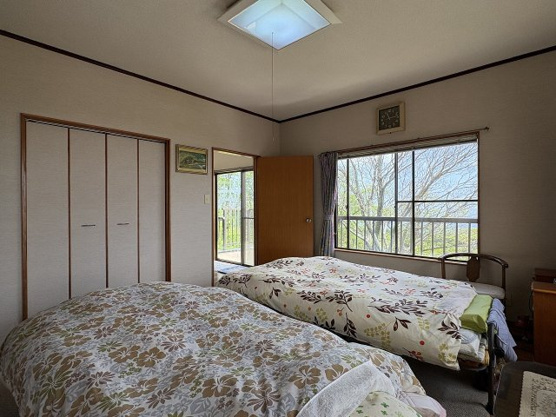 【洋室】 | 大室高原別荘地　戸建
