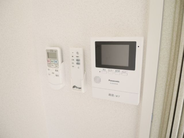 GLANZのセキュリティ|別部屋同間取りのお写真となります。参考にご覧くださいませ。