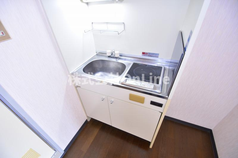 東大阪市小若江２丁目のアパートのキッチン