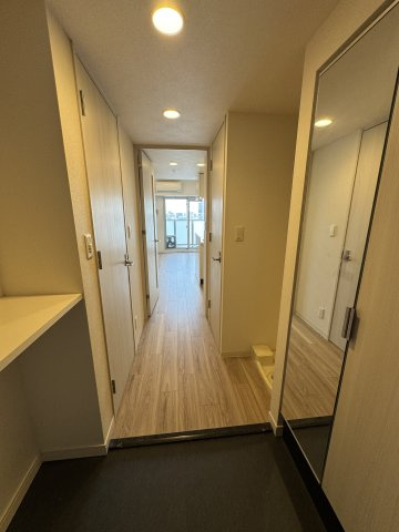 プレサンス広小路通　葵の玄関