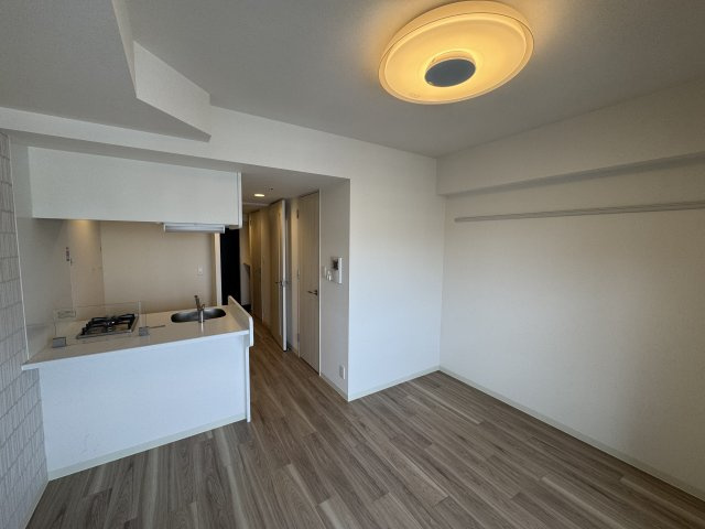 プレサンス広小路通　葵の居間・リビング