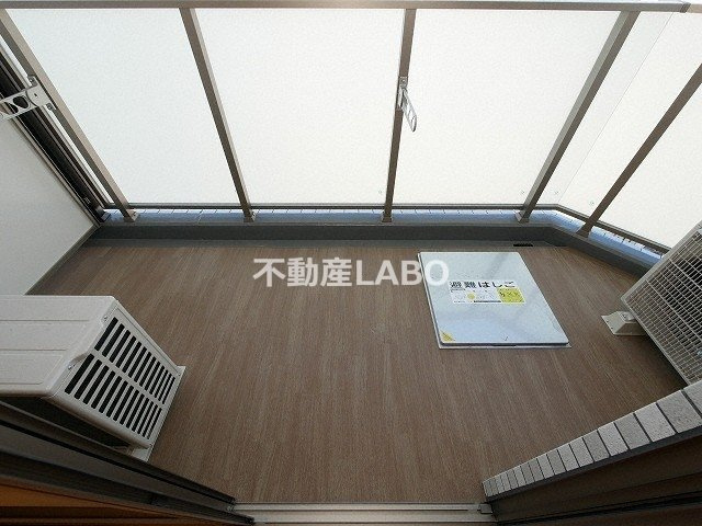 プレジオ鎗屋町のバルコニー