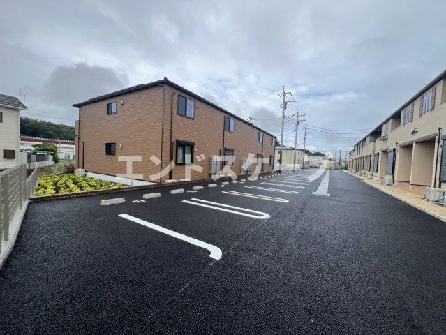 パークアクシス藤岡・Ｅの駐車場|高崎、前橋のお部屋探しはエンドスケープまで！お客様の理想お聞かせ下さい♪