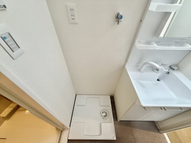 荘苑八事ビラージュ一番館のランドリースペース