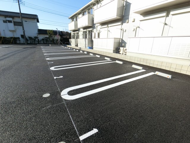 【駐車場】