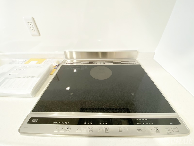 East IMのキッチン|IH3口コンロです☆